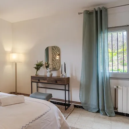 Holiday home Casa Con Piscina En *